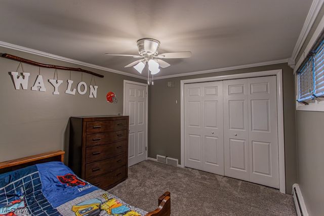 4453 N Leavitt, Warren, OH 44485