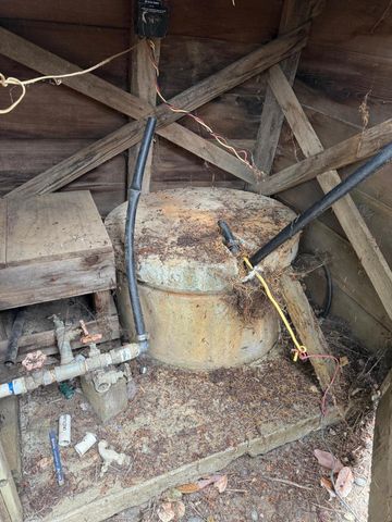 9819 Dyerville Loop Road, Myers Flat, CA 95554