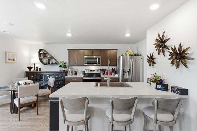 8308 S Colwood Rd, Cheney, WA 99004