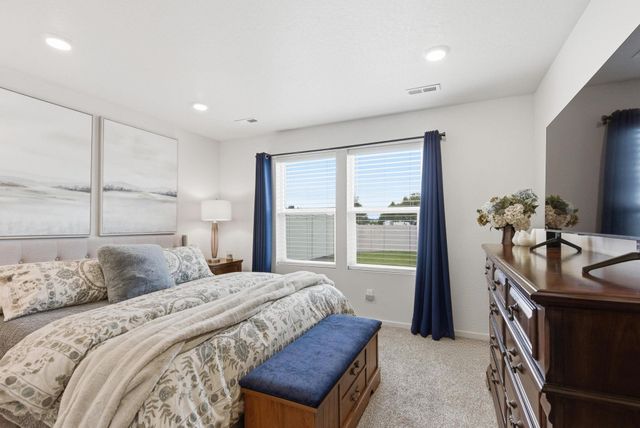 8308 S Colwood Rd, Cheney, WA 99004