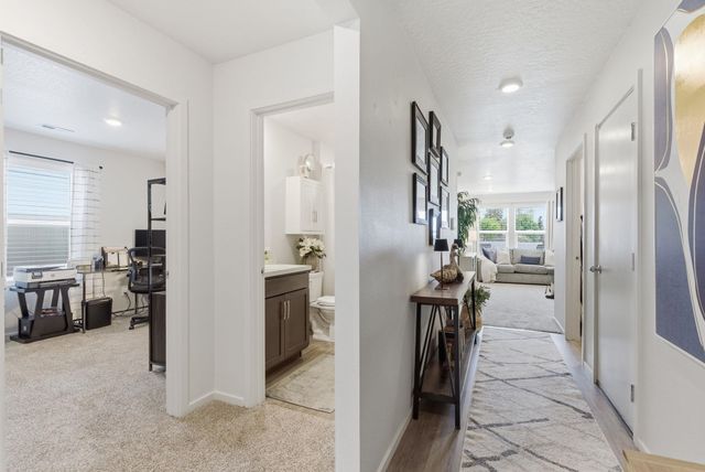 8308 S Colwood Rd, Cheney, WA 99004