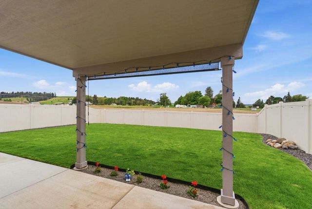 8308 S Colwood Rd, Cheney, WA 99004