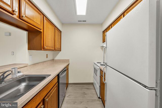 1907 RAVENS CREST DRIVE, Plainsboro, NJ 08536