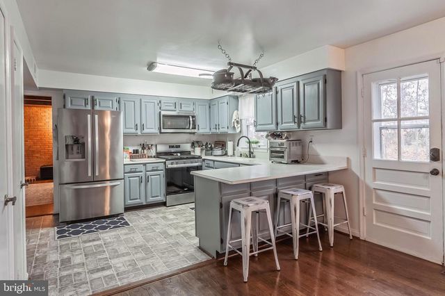 6245 SQUIRREL NEST LN, Warrenton, VA 20187