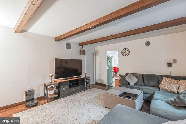 6245 SQUIRREL NEST LN, Warrenton, VA 20187