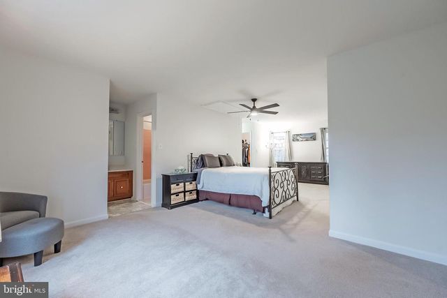 6245 SQUIRREL NEST LN, Warrenton, VA 20187