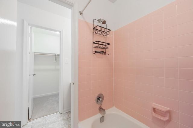 6245 SQUIRREL NEST LN, Warrenton, VA 20187