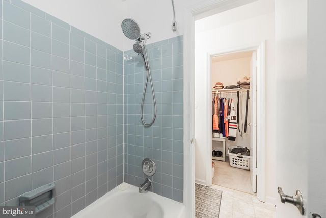 6245 SQUIRREL NEST LN, Warrenton, VA 20187