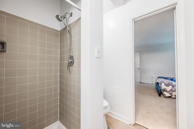 6245 SQUIRREL NEST LN, Warrenton, VA 20187