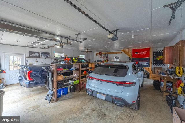 6245 SQUIRREL NEST LN, Warrenton, VA 20187