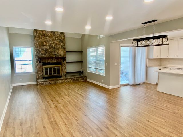 643 Wilbur Court, Gurnee, IL 60031