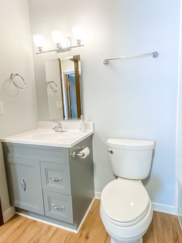 643 Wilbur Court, Gurnee, IL 60031