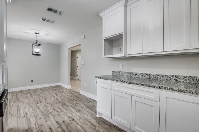 1326 Johns Avenue, Lancaster, TX 75134