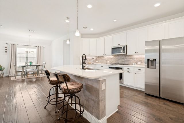 206 Highedge Drive, Fate, TX 75087