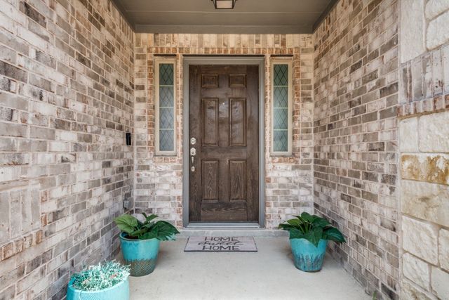 206 Highedge Drive, Fate, TX 75087