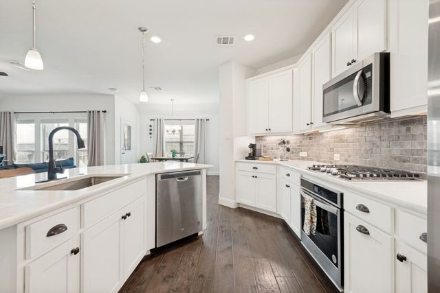 206 Highedge Drive, Fate, TX 75087