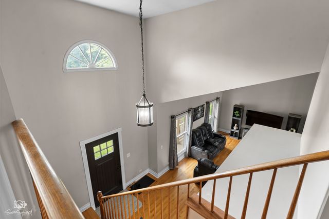 337 Aristocrat Drive, Bolingbrook, IL 60490