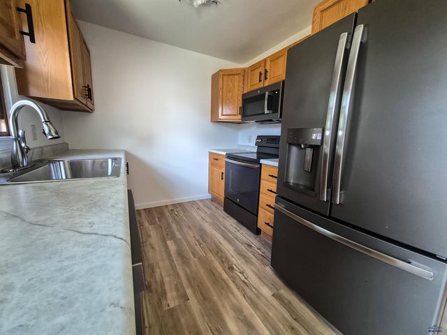 1066 E OHIO, Rapid City, SD 57701