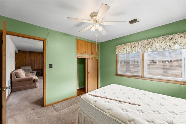 1018 N Sycamore Street, Ottawa, KS 66067