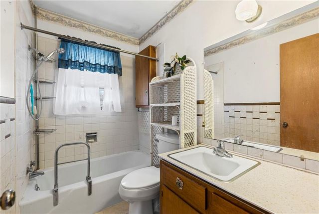 1018 N Sycamore Street, Ottawa, KS 66067