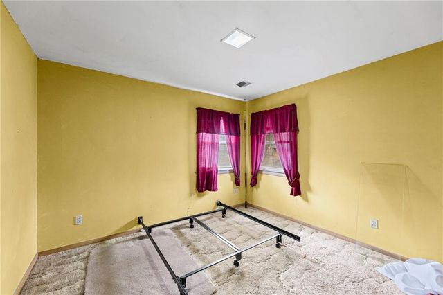 1018 N Sycamore Street, Ottawa, KS 66067