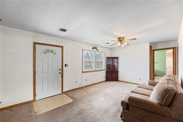 1018 N Sycamore Street, Ottawa, KS 66067