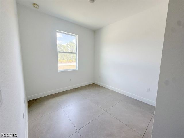 8753 Buckingham RD, Fort Myers, FL 33905