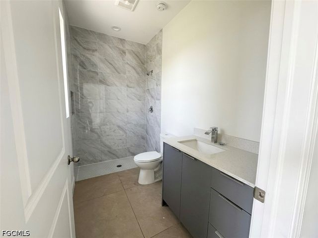 8753 Buckingham RD, Fort Myers, FL 33905