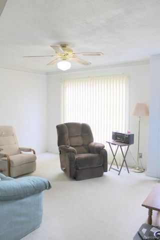 12532 Pearl Street, Southgate, MI 48195