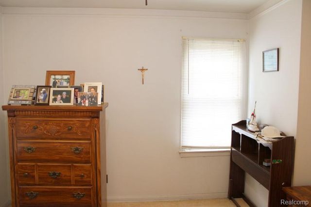 12532 Pearl Street, Southgate, MI 48195