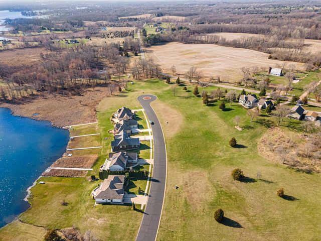 45 Coronado Drive, Jackson, MI 49201