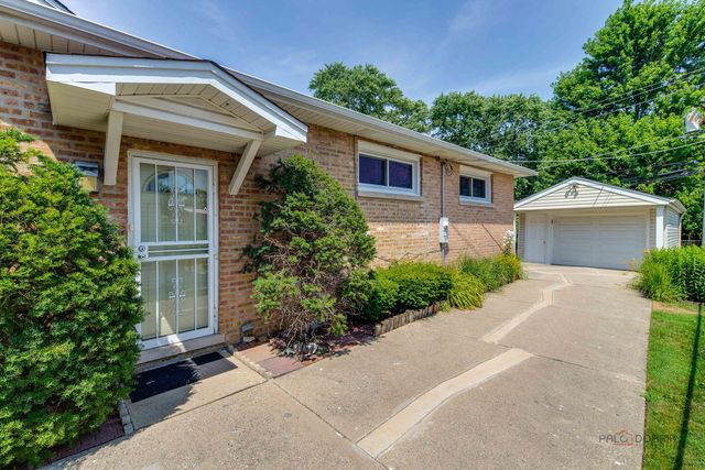 7845 N Nora Avenue, Niles, IL 60714