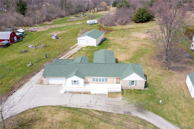 5428 Gratiot Avenue, St. Clair Township, MI 48079