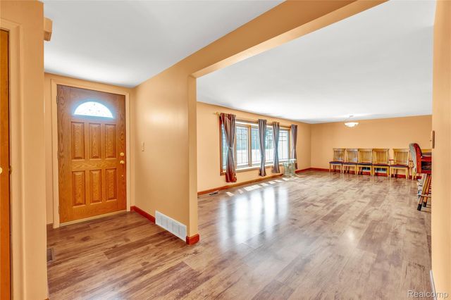 5428 Gratiot Avenue, St. Clair Township, MI 48079