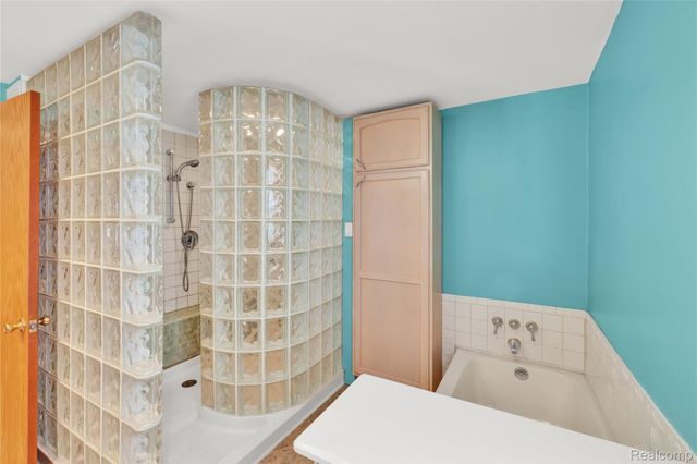 5428 Gratiot Avenue, St. Clair Township, MI 48079