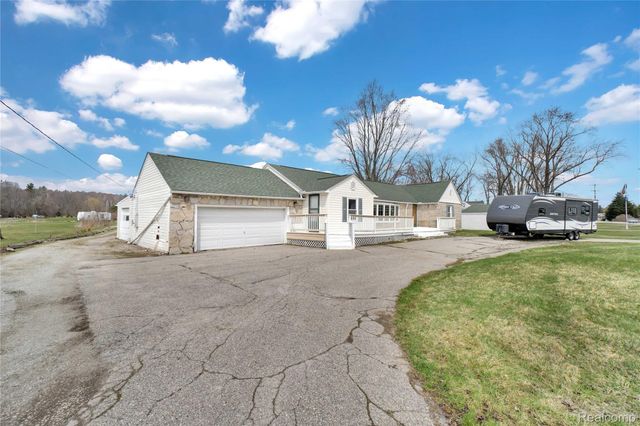 5428 Gratiot Avenue, St. Clair Township, MI 48079