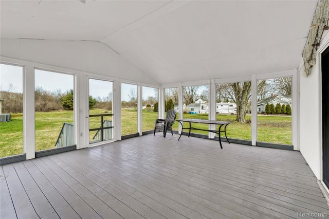 5428 Gratiot Avenue, St. Clair Township, MI 48079