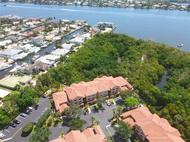 300 Scotia Drive 102, Hypoluxo, FL 33462