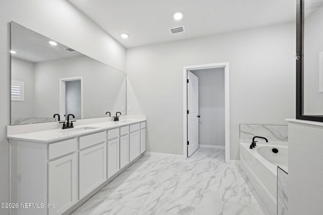 5517 TARSUS Court, Jacksonville, FL 32207