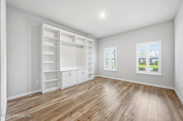 5517 TARSUS Court, Jacksonville, FL 32207