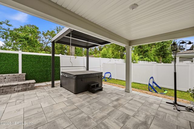 5517 TARSUS Court, Jacksonville, FL 32207