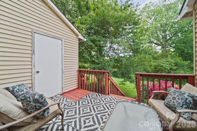1519 South Point Road, Belmont, NC 28012