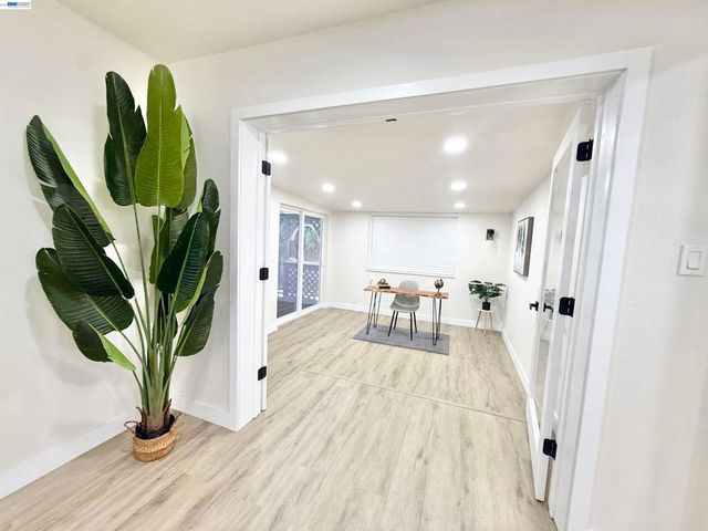 3879 James Ave, Fremont, CA 94538