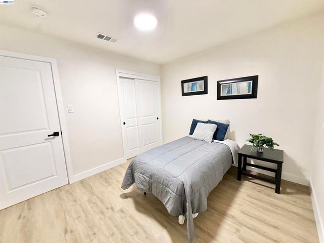 3879 James Ave, Fremont, CA 94538