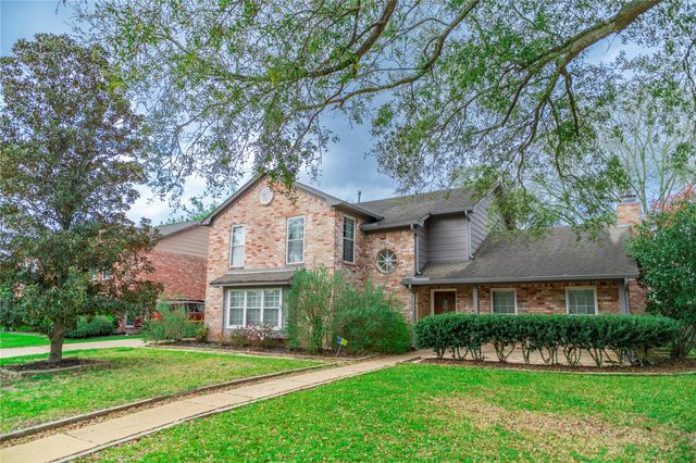 18310 Spellbrook Drive, Houston, TX 77084