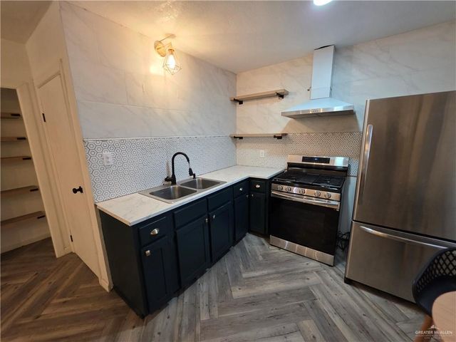 1321 N Saint Marie Street, Mission, TX 78572