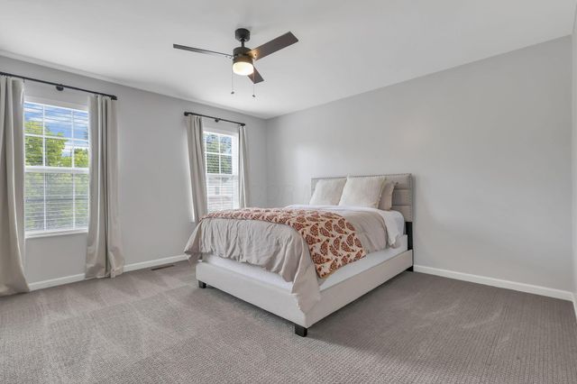 596 Herrogate Square, Pickerington, OH 43147
