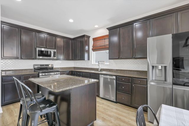 596 Herrogate Square, Pickerington, OH 43147