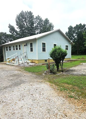 1699 Hawkins Road, Harrison, AR 72601