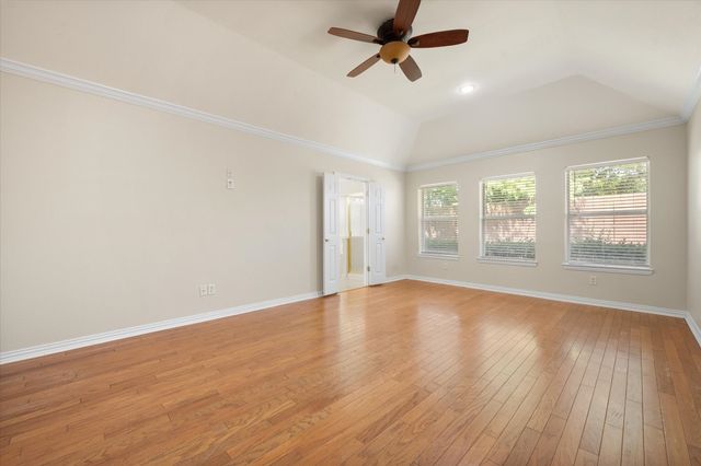6316 Garwin Drive, Fort Worth, TX 76132